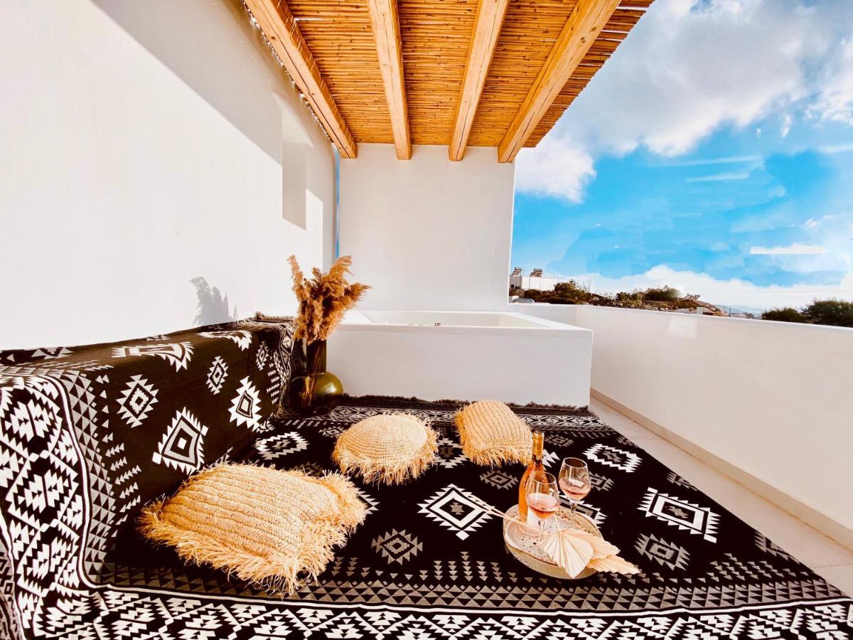 Adama Mykonos Boutique Hotel 4*