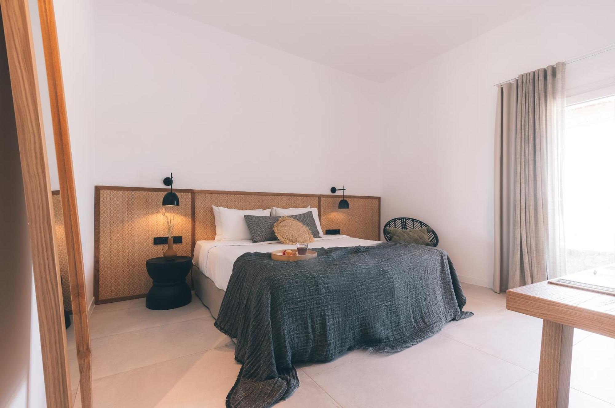 Adama Mykonos Boutique